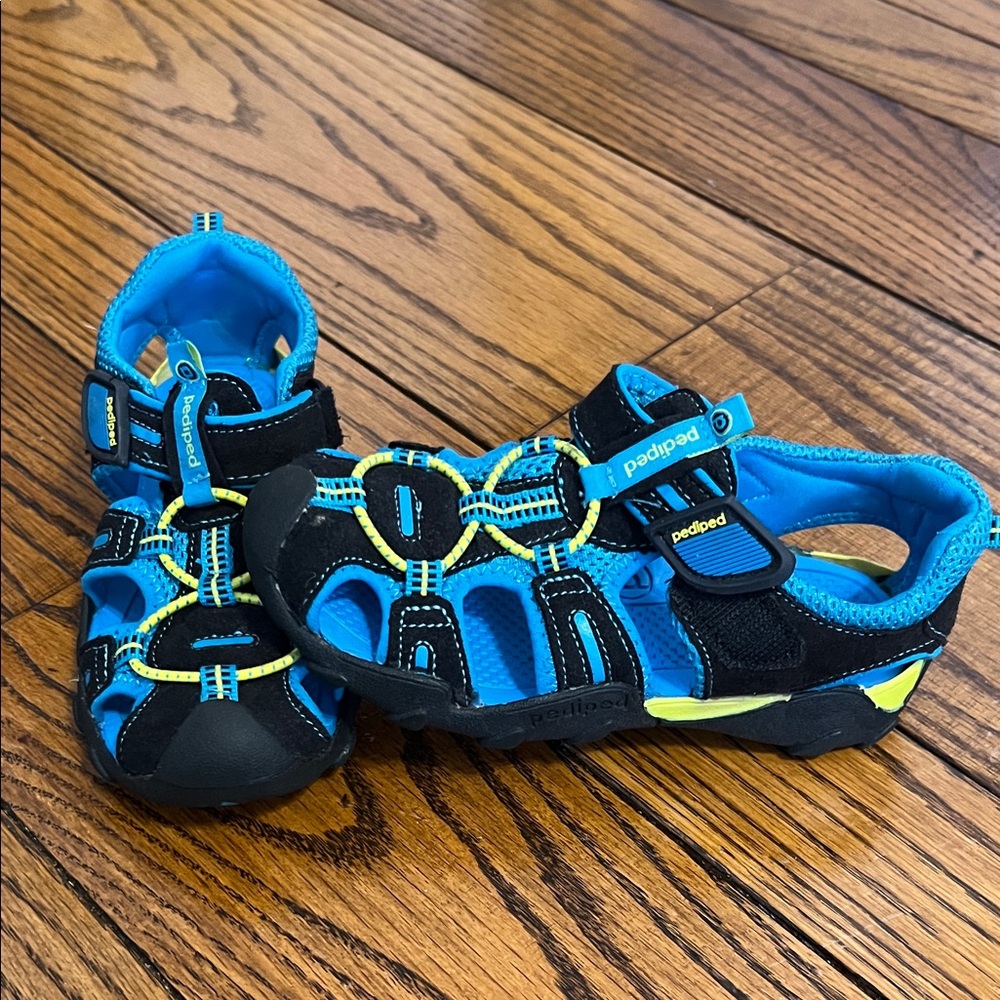 Pediped Kids Sandals in Black and Blue with Yellow Accents